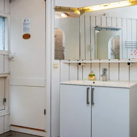 8 Person Holiday In